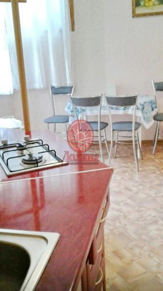 Две однокомнатные квартиры 51 кв.м г.Алушта