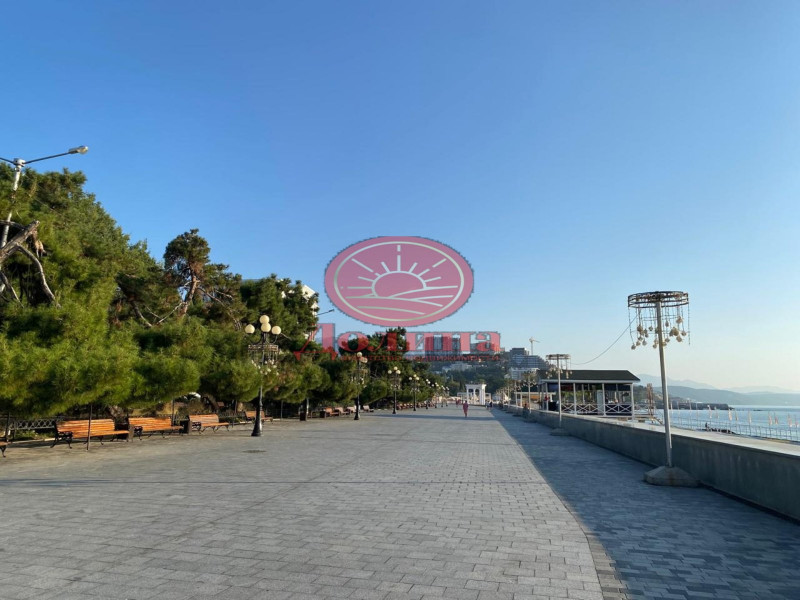 3-комнатная квартира 107 кв.м г.Алушта