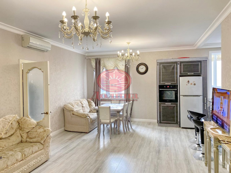 3-комнатная квартира 110 кв.м г.Алушта