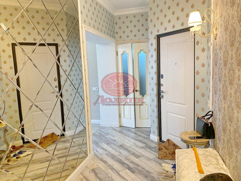 3-комнатная квартира 110 кв.м г.Алушта