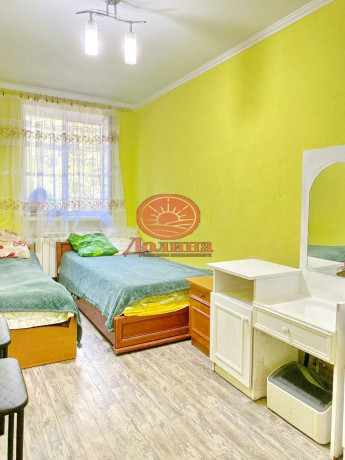 3-комнатная квартира 55 кв.м г.Алушта