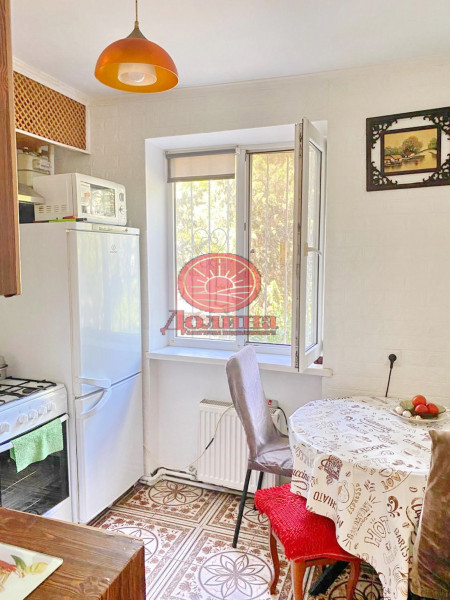 3-комнатная квартира 55 кв.м г.Алушта