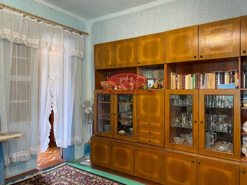 3-комнатная квартира 58 кв.м г.Алушта