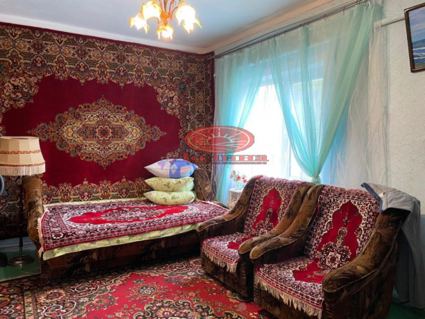 3-комнатная квартира 58 кв.м г.Алушта