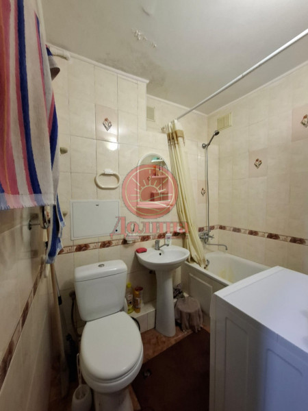 3-комнатная квартира 76 кв.м г.Алушта