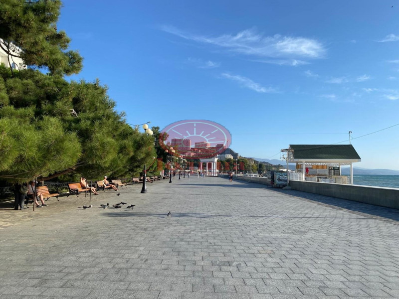 3-комнатная квартира 76 кв.м г.Алушта