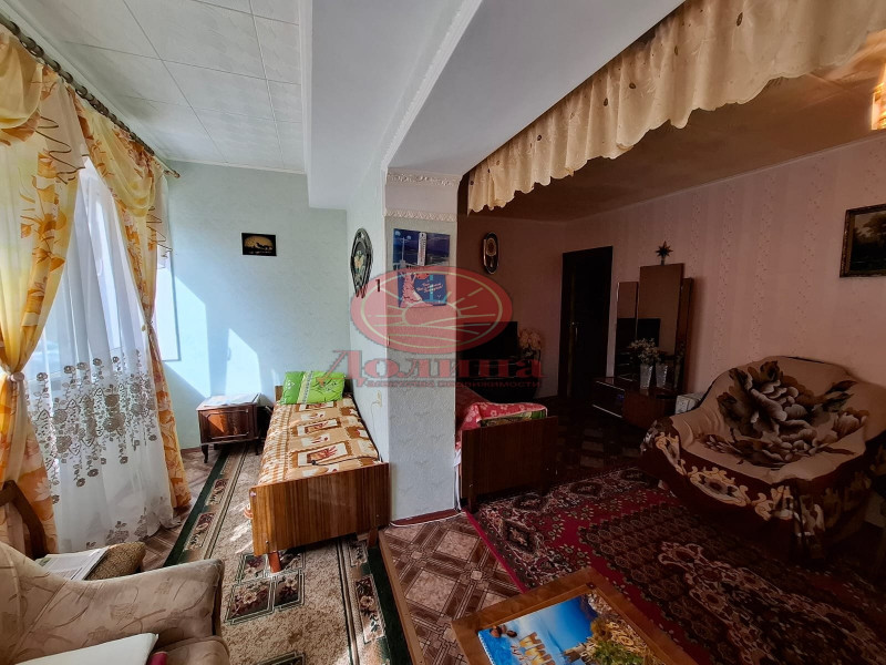 3-комнатная квартира 76 кв.м г.Алушта