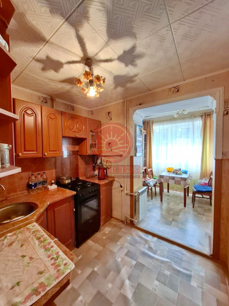 3-комнатная квартира 76 кв.м г.Алушта