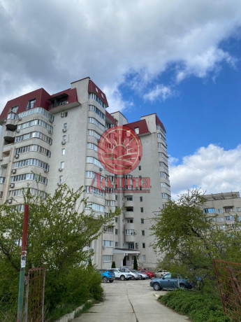 3-комнатная квартира 81.1 кв.м г.Алушта