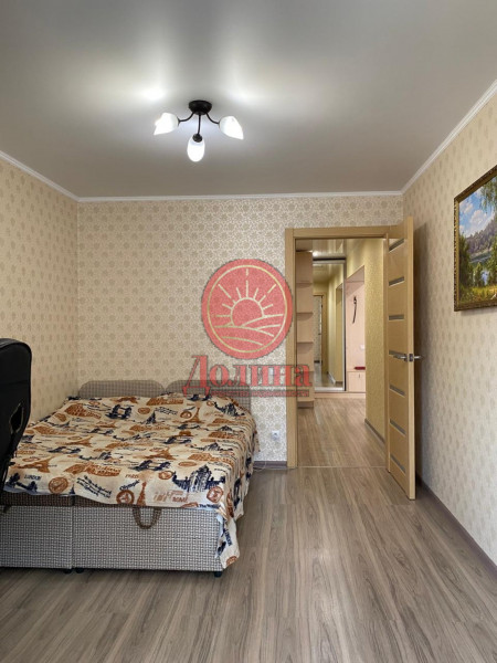 3-комнатная квартира 81.1 кв.м г.Алушта