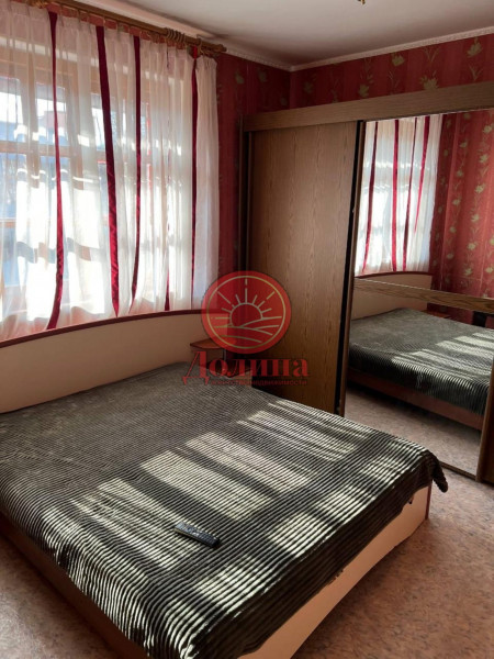 4-комнатная квартира 109 кв.м г.Алушта