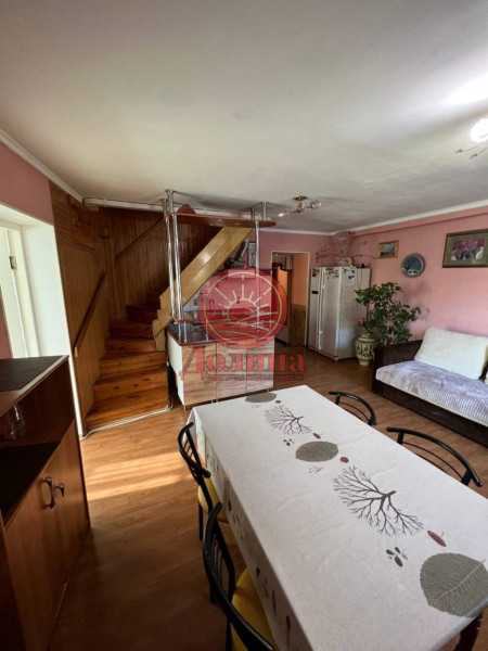 4-комнатная квартира 109 кв.м г.Алушта