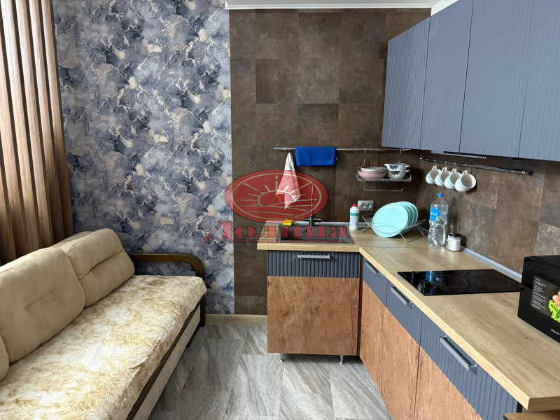Апартаменты 31.9 кв.м пгт Партенит г.Алушта