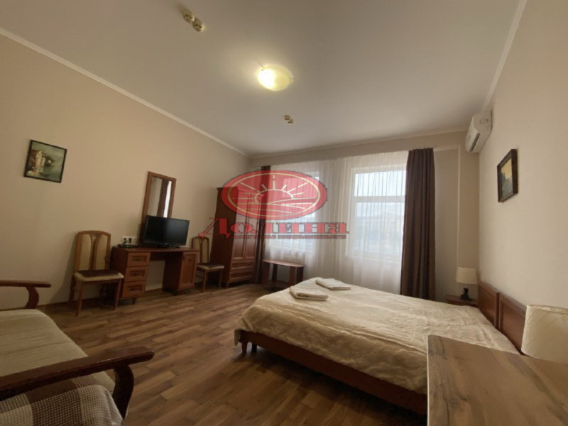 Апартаменты 32.4 кв.м г.Алушта