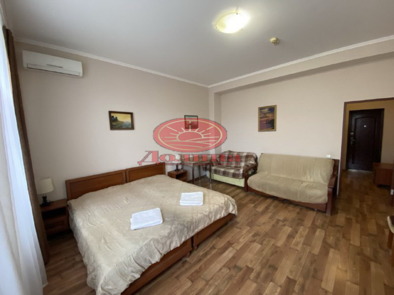 Апартаменты 32.4 кв.м г.Алушта