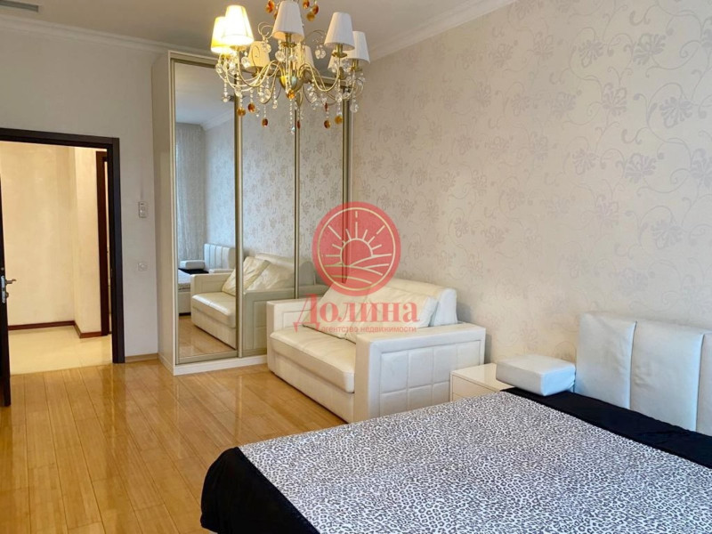 Апартаменты 335 кв.м г.Алушта