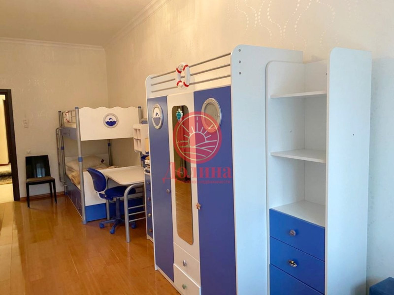 Апартаменты 335 кв.м г.Алушта