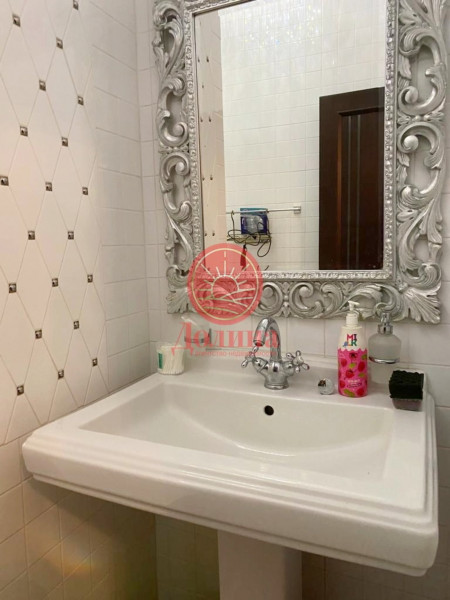 Апартаменты 335 кв.м г.Алушта