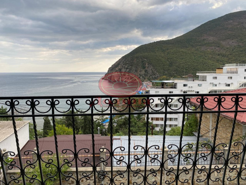 Дом 140 кв.м пгт Партенит г.Алушта
