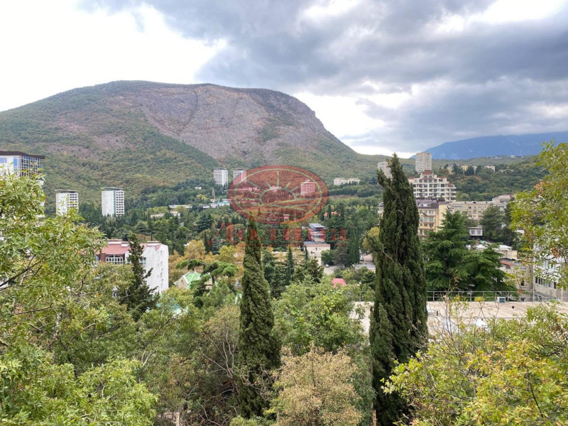 Дом 140 кв.м пгт Партенит г.Алушта
