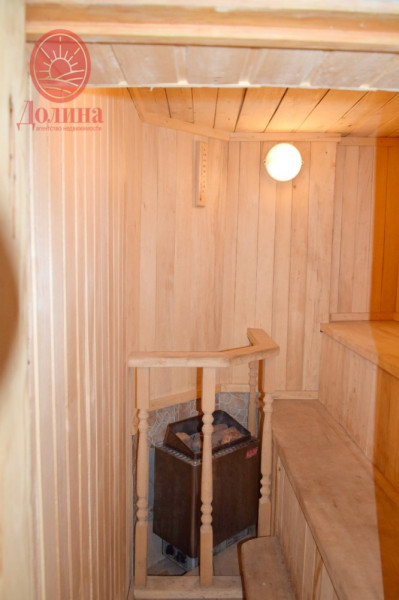 Дом 196.3 кв.м г. Алушта
