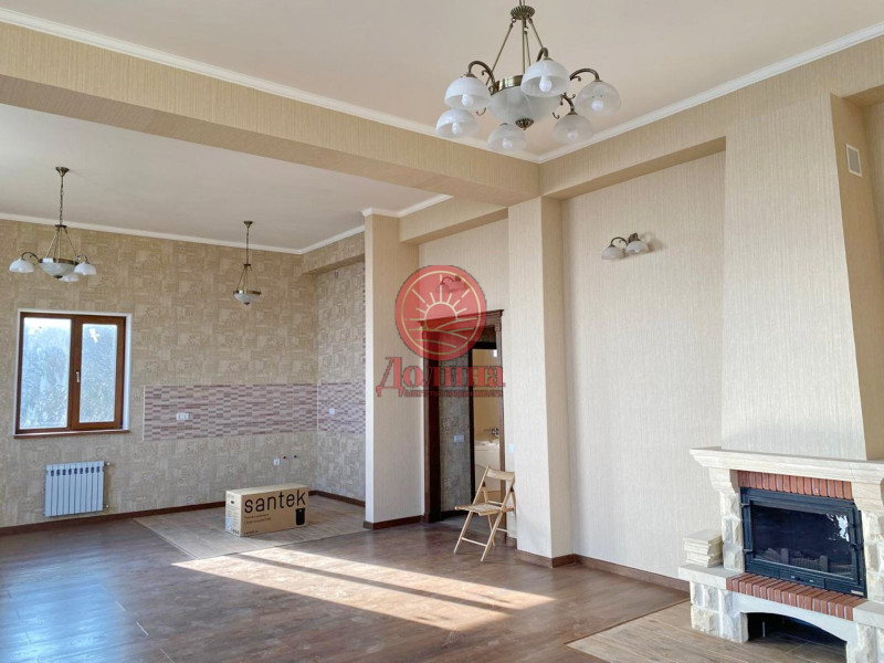 Дом 267 кв.м с.Кипарисное г.Алушта