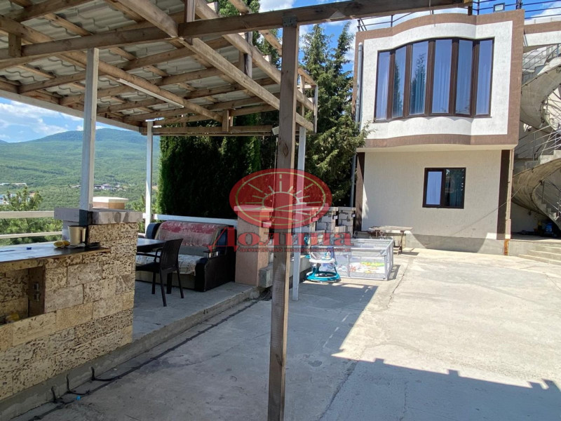 Гостиница 241 кв.м г.Алушта