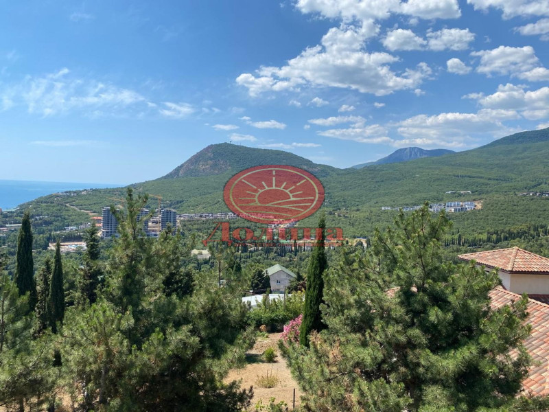Гостиница 241 кв.м г.Алушта