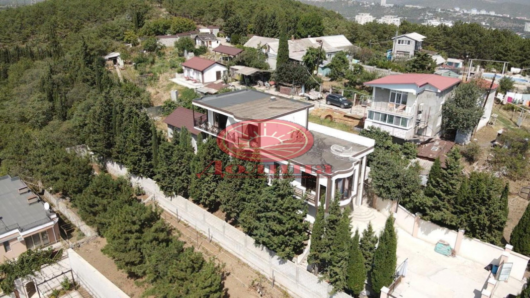 Гостиница 241 кв.м г.Алушта