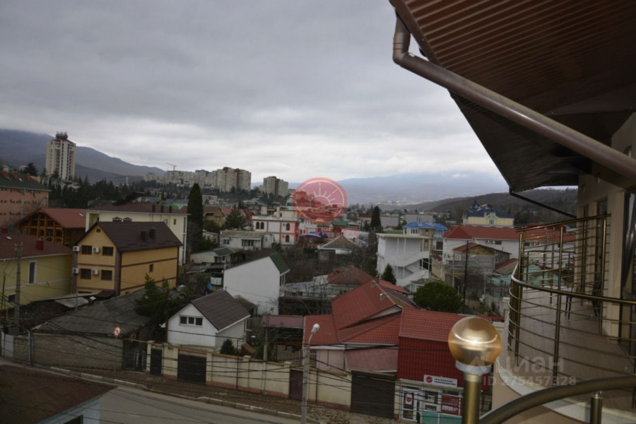 Гостиница 742 кв.м г.Алушта