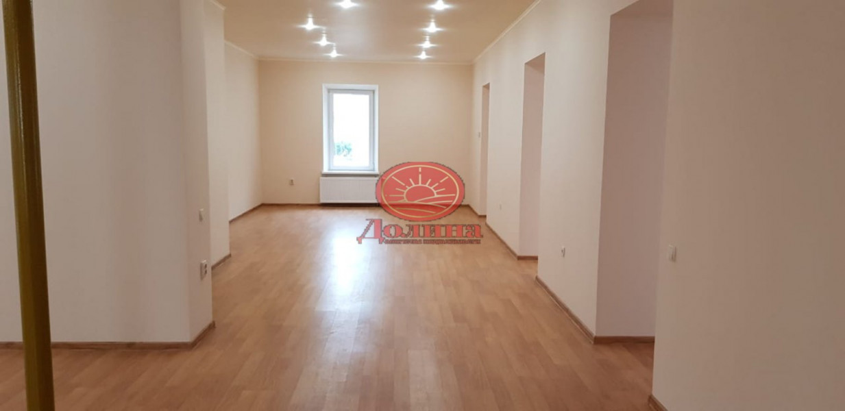Коммерческое помещение 135 кв.м г.Алушта