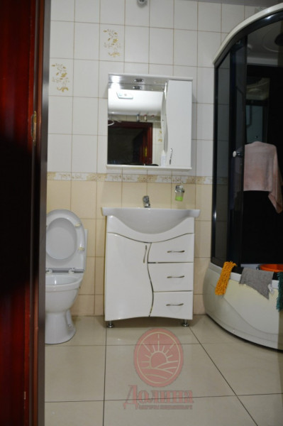 Коммерческое помещение 133 кв.м пгт Партенит