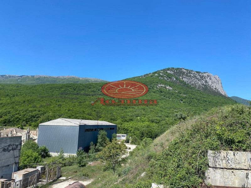 Производственная база 35649 кв.м п.Малый Маяк г.Алушта