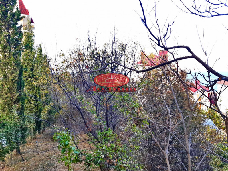 Участок 4 сотки с.Лазурное г.Алушта
