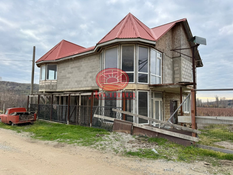 Дом 227 кв.м с.Приветное г.Алушта