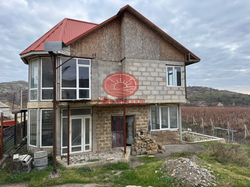 Дом 227 кв.м с.Приветное г.Алушта
