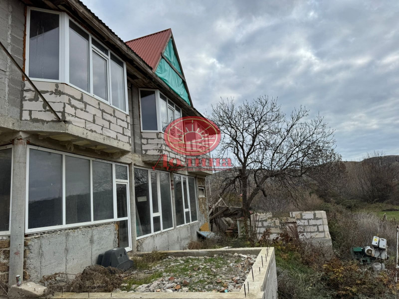 Дом 227 кв.м с.Приветное г.Алушта