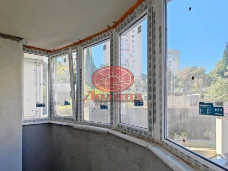 3-комнатная квартира 118 кв.м г.Алушта
