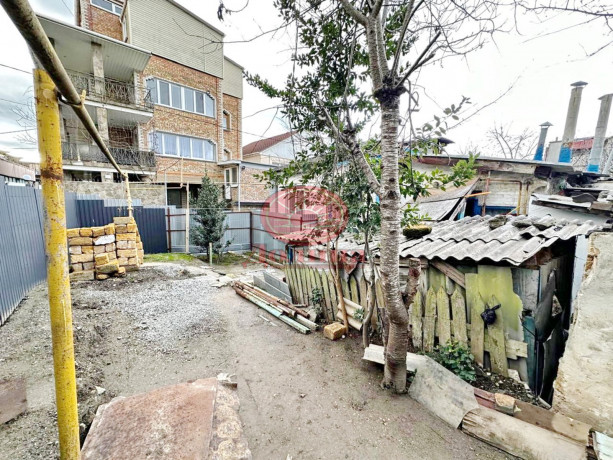 Часть дома 26.6 кв.м г.Алушта