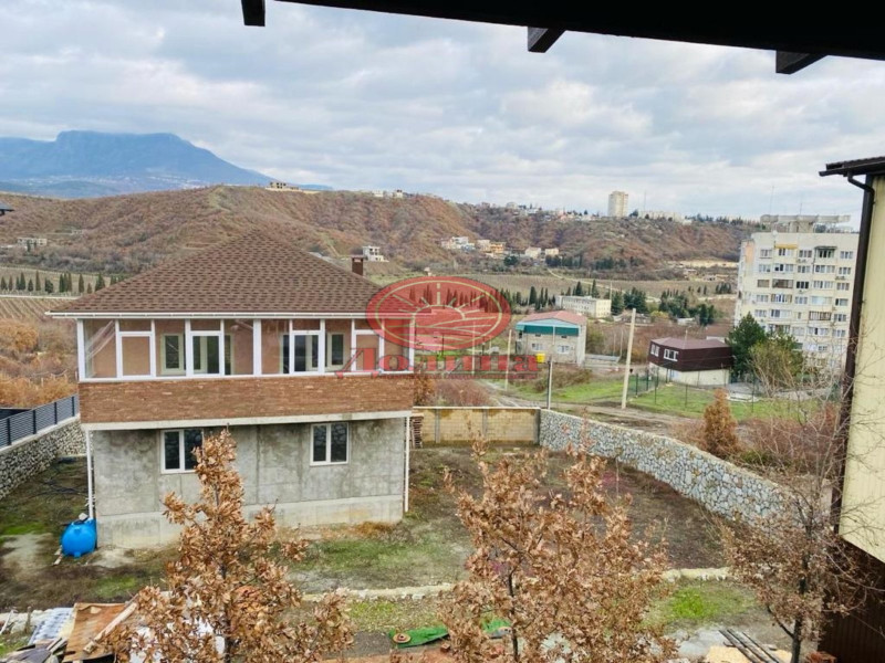Дом 90 кв.м г.Алушта