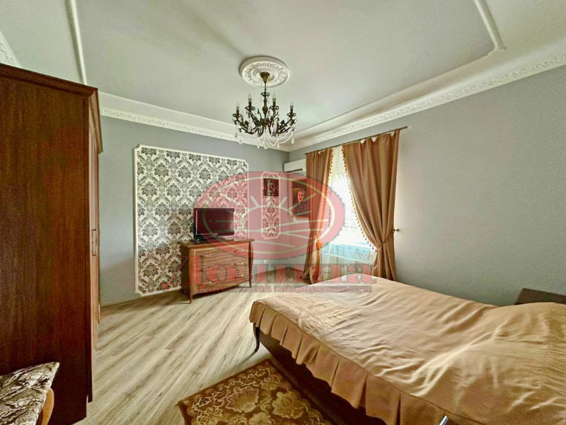 Дом 250 кв.м г.Симферополь