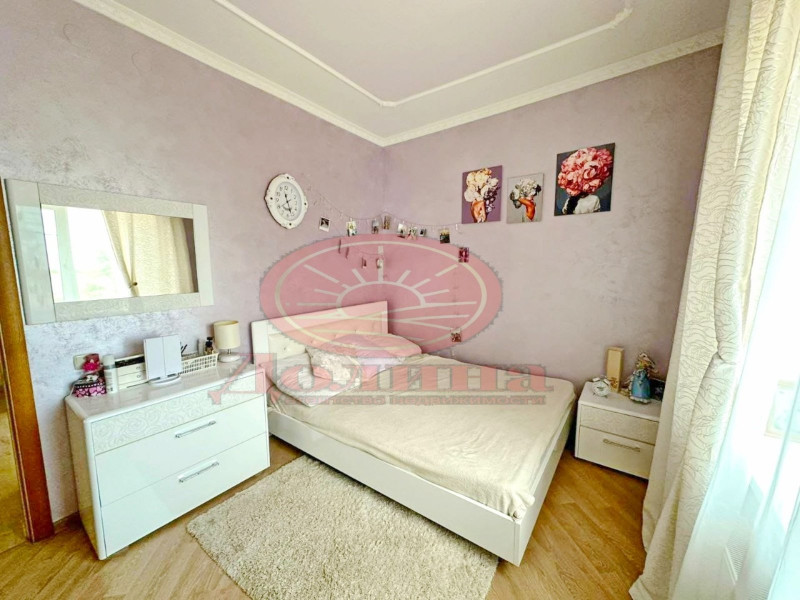 Дом 250 кв.м г.Симферополь
