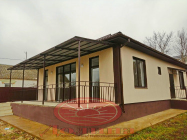 Дом 120 кв.м с.Заречное Симферопольский район Дом 120 кв.м с.Заречное Симферопольский район