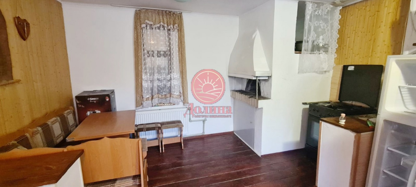 Продается дом в лесу 300 кв.м п. Розовый Крым г. Алушта