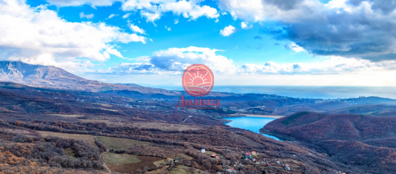 Продается дом в лесу 300 кв.м п. Розовый Крым г. Алушта