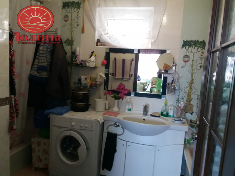 Продается дом 100,4 кв.м  с. Верхняя Кутузовка Крым г. Алушта
