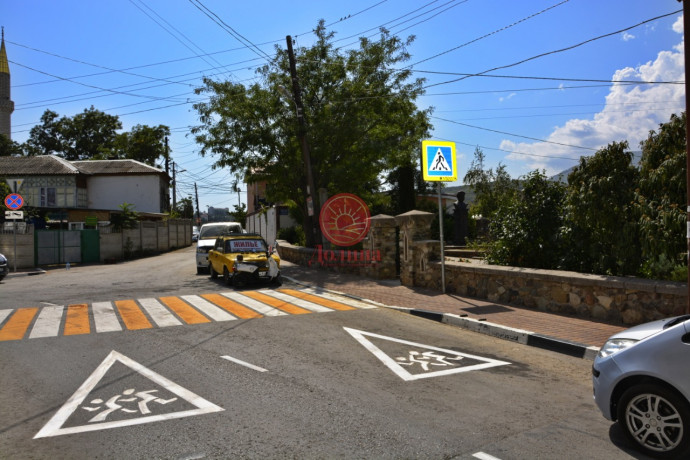 2-ух комнатная квартира 39.5 кв.м в г. Алушта