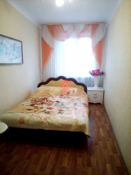 3-комнатная квартира 65 кв.м г.Алушта