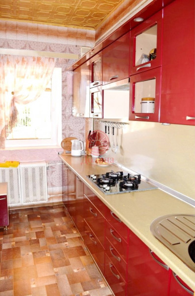 Дом 300 кв.м с. Нижняя Кутузовка г. Алушта