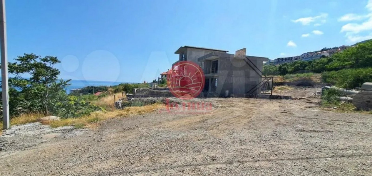 участок 3,5 сотки в Гурзуфе